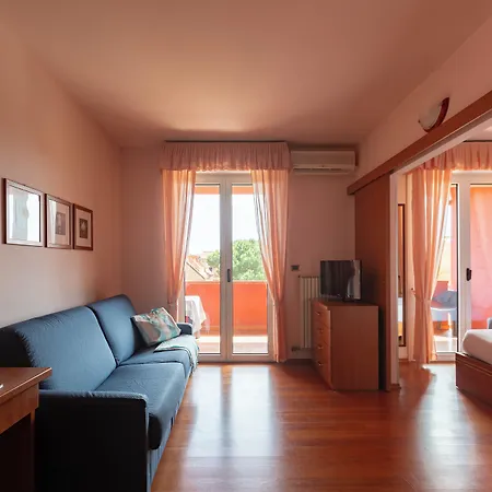 2 Village לואנו