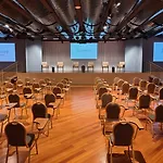 2 Village Aparthotel 4*