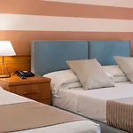 Aparthotel 2 Village Loano