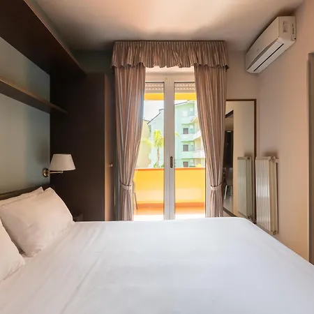 2 Village Aparthotel 4*