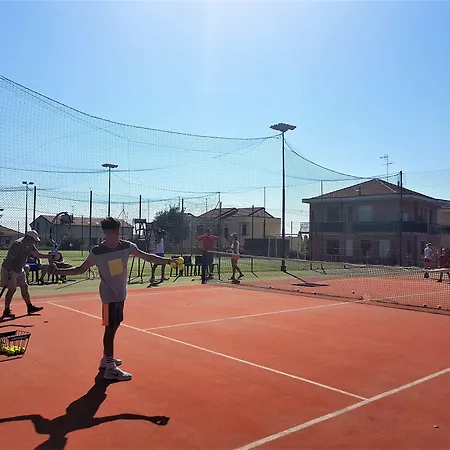 Aparthotel 2 Village Loano