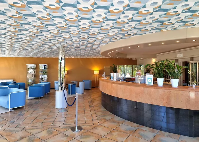 2 Village Lejlighedshotel 4*