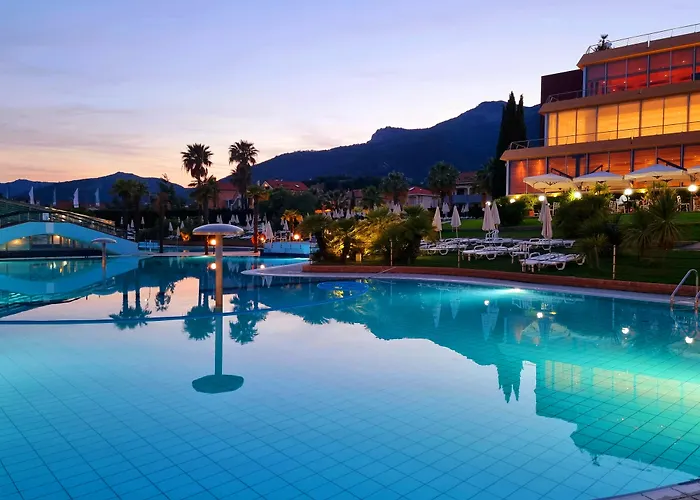 Lejlighedshotel 2 Village 4*