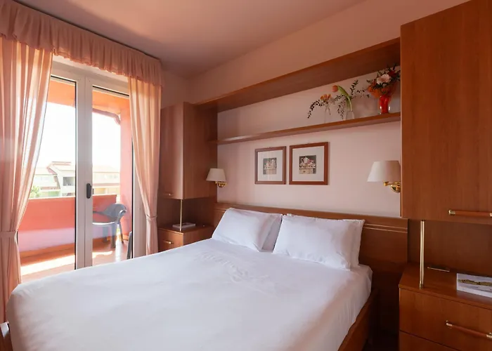 Ξενοδοχείο με διαμερίσματα 2 Village 4*