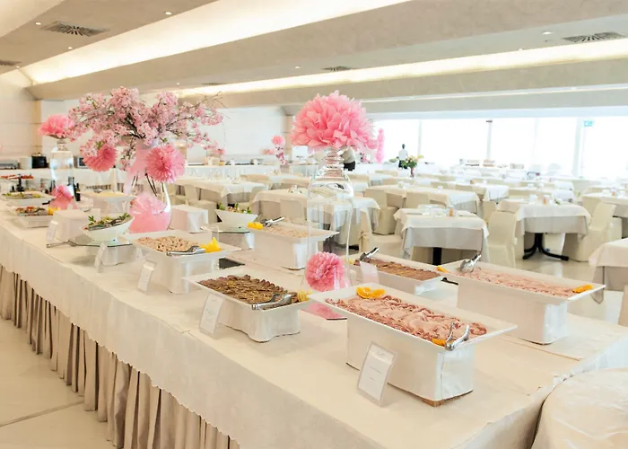 2 Village Ξενοδοχείο με διαμερίσματα 4*